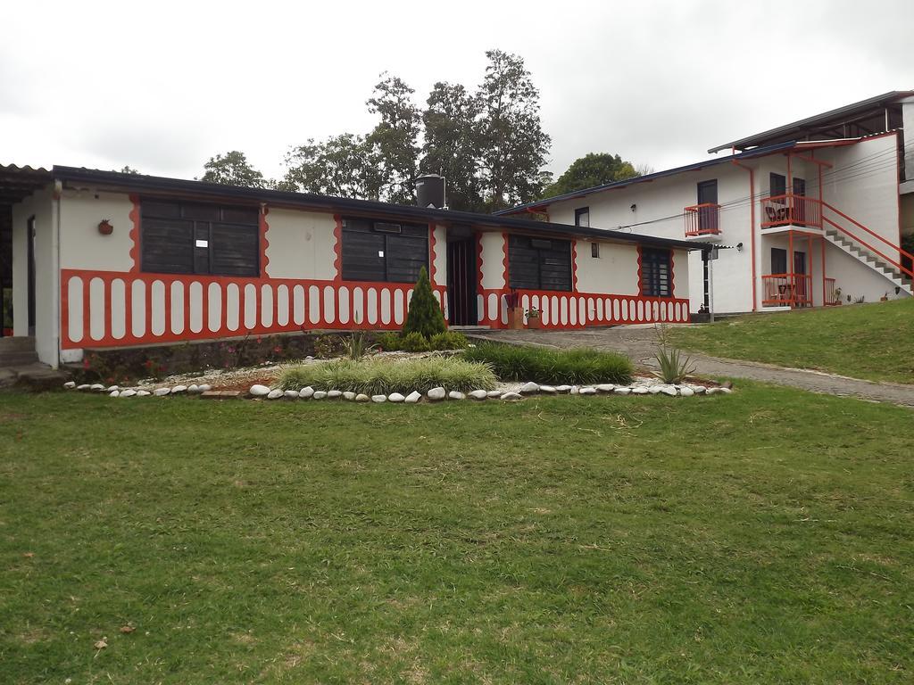 Hotel El Zorzal Salento Esterno foto